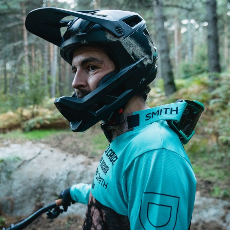 Mainline Mips Helmet