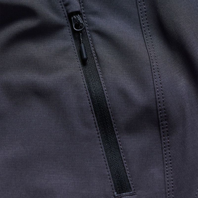 W Lilium Pro Short