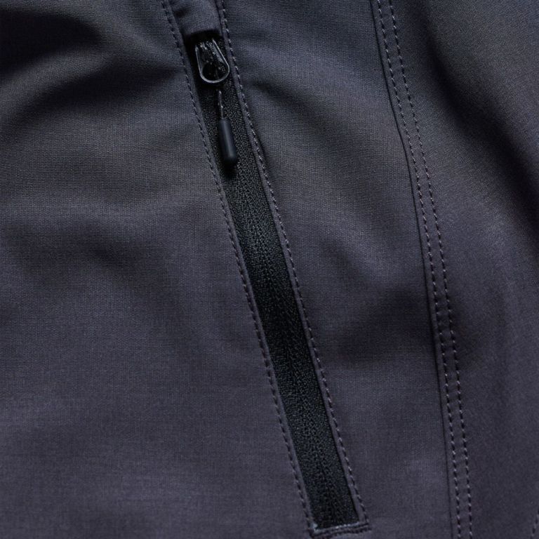 W Lilium Pro Short