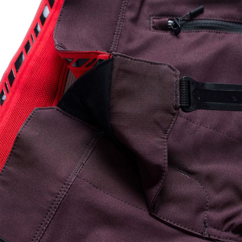 W Lilium Pro Short