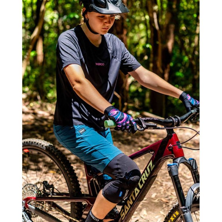 W Trail Shorts